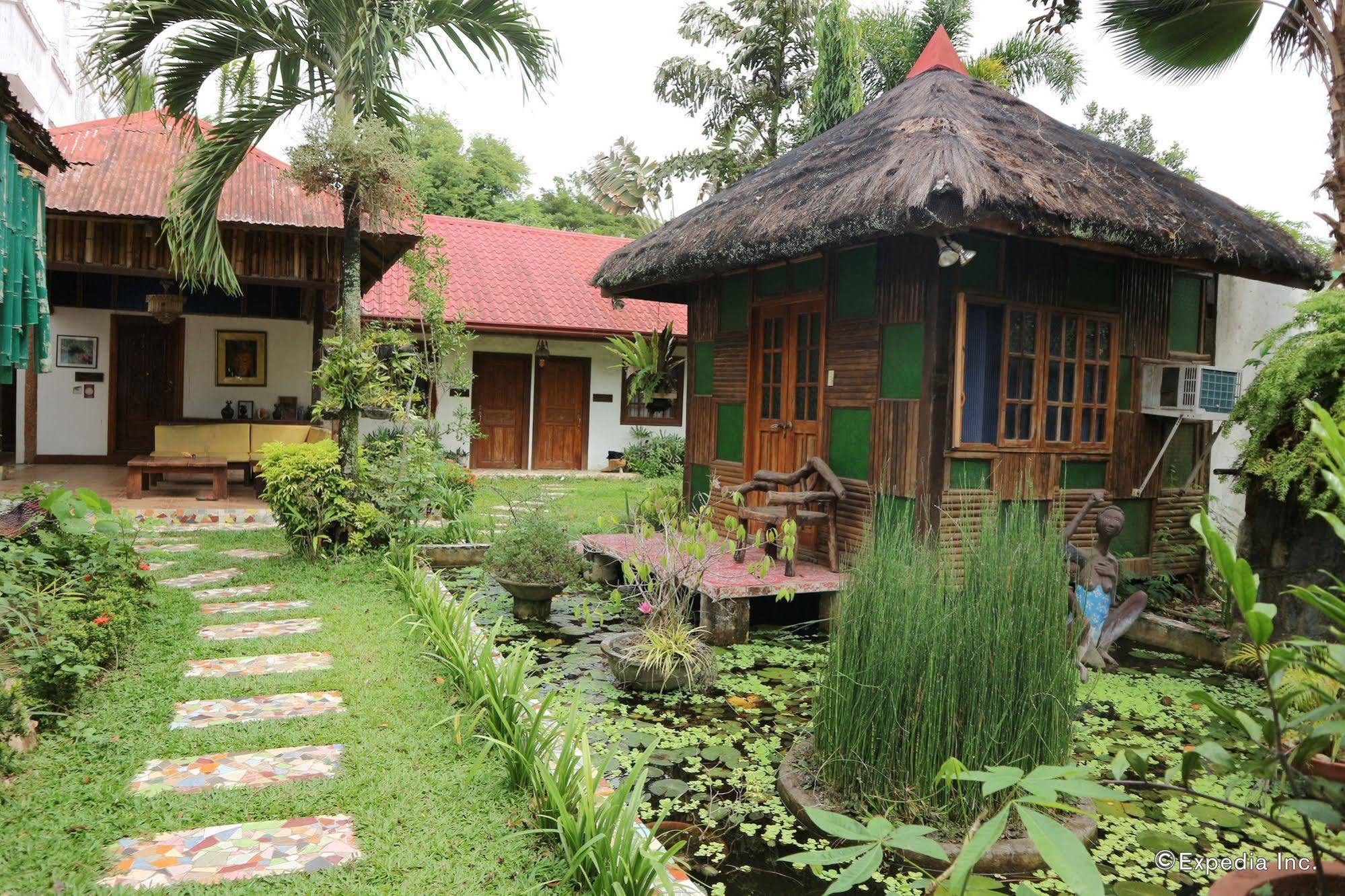 The Lotus Garden Bed and Breakfast Puerto Princesa Exterior foto